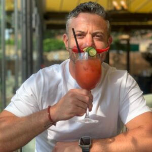 Warren Brown Instagram - Terry’s Tache takes a turn! 🌶️