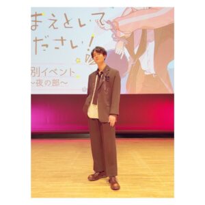 Wataru Komada Instagram - 『そのアホ捕まえといてください！』特別イベント

#2022
#衣装
#イベント
#event
#photo 
#fashion

上下セットアップ
1枚目…unknown
2枚目…WESTBOY @westreetboy

デザインかっこいい、着心地◎