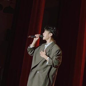Weibird Wei Instagram - 謝謝世新大學 祝大家大學生活多采多姿多收穫💪🦭

@fearofgod @mrporter
