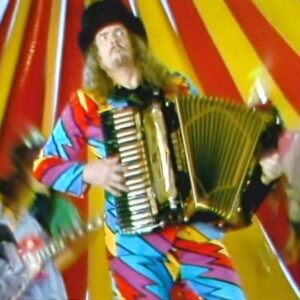 'Weird Al' Yankovic Instagram - My friends @thelindalindas asked me to play accordion on their new single “Yo Me Estreso” - so I did!