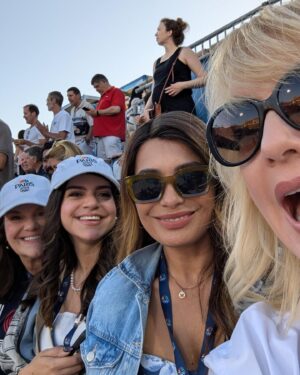 Wendi McLendon-Covey Instagram - Beach Volleyball last night at Eiffel Tower Stadium was epic! Two girls from the OC beat the Czech duo! There were acrobats! Singalongs! We did the wave for 8 rounds! People from all around the world in one place getting along and having a great time. And we were lucky enough to sit next to @mayanlopez and her mom @theannlopez. I am so lucky to be here, but I do miss my hubby @jivemiguel70. ❤️

.
.
.
.
#nbcuniversal #parisolympics #nbc #parisolympics @lopezvslopez