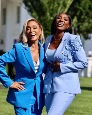 Wendy Osefo Instagram - It’s Giving Presidential 🩵💙 #RHOP #TheDrWendyShow #Election2024

📸: @iloswork