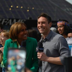 Whit Johnson Instagram - Still soaring on the high from the #EclipseAcrossAmerica !! Sharing this day with @robinrobertsgma during her first eclipse was extra special.  And my mom on the phone from Mazatlan … pure bliss!! So proud of our entire ABC team. Truly grateful to be part of this unprecedented broadcast 🙏🏻❤️. FINAL PHOTO DUMP. @abcnews @goodmorningamerica @abcnetwork @natgeotv @disneyplus @hulu