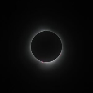 Whit Johnson Instagram - Still soaring on the high from the #EclipseAcrossAmerica !! Sharing this day with @robinrobertsgma during her first eclipse was extra special.  And my mom on the phone from Mazatlan … pure bliss!! So proud of our entire ABC team. Truly grateful to be part of this unprecedented broadcast 🙏🏻❤️. FINAL PHOTO DUMP. @abcnews @goodmorningamerica @abcnetwork @natgeotv @disneyplus @hulu