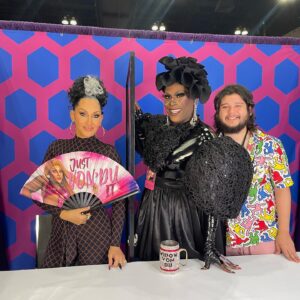 Widow Von'Du Instagram - Can we take a minute and talk about this moment!!!! I had to see @michellevisage. I was so great seeing you again after all these years!!!