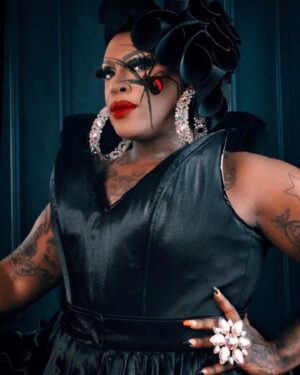 Widow Von'Du Instagram - My first @rupaulsdragcon has been everything and more that I needed / wanted / and hoped for! 🤯🔥🕷so glad I got to meet and greet everyone 

Outfit by @gbcouture1 
Photo by @eveningstarkc
Jewelry by @eleascloset