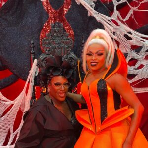 Widow Von'Du Instagram - Still riding this high from @rupaulsdragcon, meeting all my wonderful sisters, seeing friends and family, living in this moment was everything for me!!! Thank you to everyone who stopped by my spiders den!!! More pics and videos to come 🥰🥰🥰🥰
