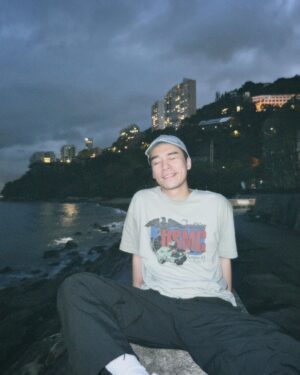 Will Or Instagram - 似回到20多歲的夏天，仍可笑得燦爛，佢兩個功不可沒。
.
P.S. 如果同一間中學我覺得我哋未必friend到。