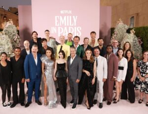 William Abadie Instagram - What a night, what a team!!
Season 4 (part 1) is now streaming on @netflix!

@emilyinparis 
@netflixfr 
@sparklesbubbles 
#carolinescouture
@chopardbycaroline 
@chopard