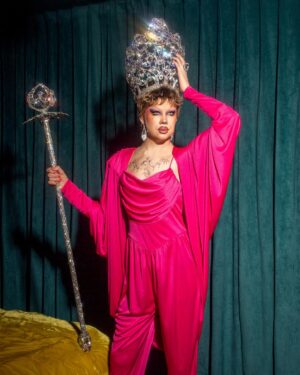 Willow Pill Instagram - Loving every minute of my retired cougar era 👑💎💋 

Check out my feature in Volume 3 of @sensitivecontentmag by @happydevilboy !!!

Photos by @itssecretqueen 
Makeup by @siichele 
Clothes from @beerbatteredcod 
Set from @theonlydetox