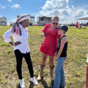 Winsome Earle-Sears Instagram - Howdy Virginia! Had an incredible time at the Stars and Spurs Festival in Nelson County. Hats off to the brave bull riders and all the rodeo folks for an amazing show. Great time, great people, and proud to be part of such a wonderful community! #StarsAndSpurs #NelsonCounty #virginia