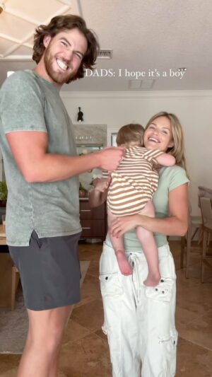 Witney Carson Instagram - I better soak it up because as soon as this boy turns two it will be alllll about daddy! 

#moms #dads #mamasboy