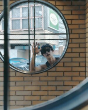 Woo Do-hwan Instagram - 🌸🌸🌸

#whales_magazine 
#bosseyewear 
#gqkorea