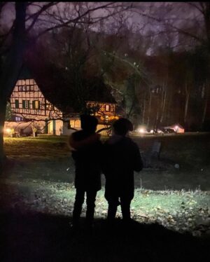 Wotan Wilke Möhring Instagram - You all have a great new year!  Be full of joy, be free and full of laughter from the bottom of your heart. More dancing and more yes then no. Ein fröhliches und gesundes neues Jahr!!