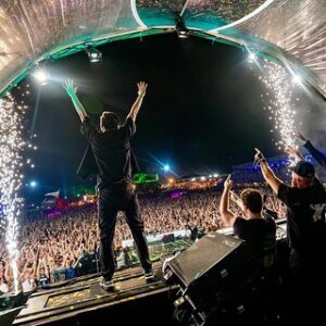 Wouter Janssen Instagram - A few magical moments from last weekend at Parookaville in Germany! We played a double set; MainStage and Hardstyle stage! Absolute madness with 40.000 people in front of us! We have played every single Parookaville since it started in 2015 and this one was once again, very special! Thanks 🇩🇪❤️🚀