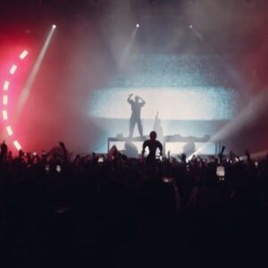 Wouter Janssen Instagram - Los Angeles knows how to party. Our 360 blue hardstyle exclusive was one of the most memorable shows ever! We thank each and everyone involved in making this event as special as it was ❤️ let’s do it again!