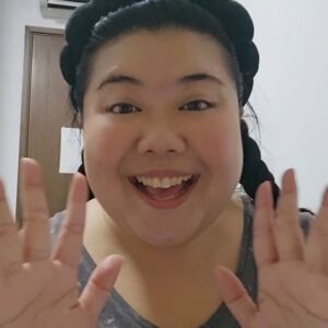 Xixi Lim Instagram - I am super into ASMR and organising content lately, so I decided to do one myself last week, but my breathing is so loud that I am so distracted by it 😂 Can u hear it? 

Anw, here's a "Get Unready With Me" video and I'll list the products I used below 😉

Stay beaYOUtiful everyone 🤍🩵

Eye & Lip makeup remover: @maybelline 
Micellar water: @biodermasg 
Facial wash: @cledepeaubeaute 
Brightening moisture lotion: @elixirofficialsg
Face mist: @evianspray.sg 
ANR Serum: @esteelauder_sg 
Eye roller: @bliss
Moisturiser and lifting cream: @elixirofficialsg 
Lip mask: @laneigesg