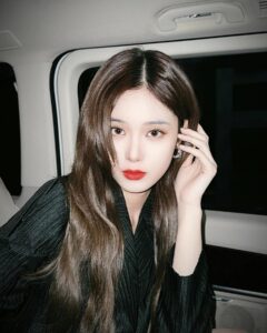 Actress Xu Yiyang HD Instagram Photos and Wallpapers December 2022
