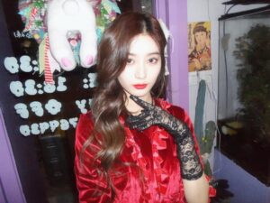 Xu Yiyang Instagram - ✨✨✨