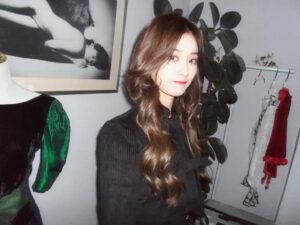 Xu Yiyang Instagram - ✨✨✨