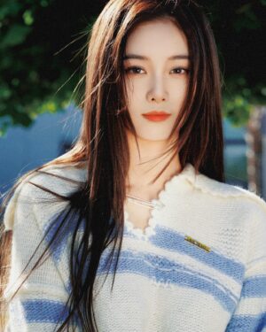 Xu Yiyang Instagram - 💙💙💙感受一下秋天的风