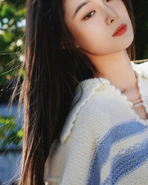 Xu Yiyang Instagram - 💙💙💙感受一下秋天的风