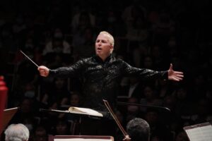 Yannick Nézet-Séguin Instagram - After two weeks and nine spectacular concerts, the @MetOrchestra’s historic first tour across Asia went out with a bang last night at the National Concert Hall in Taipei. Here are just a few moments from the performance, which saw Music Director @nezetseguin lead Jessie Montgomery’s Hymn for Everyone, a pair of Mozart concert arias with soprano @LisetteOropesa, and Mahler’s magnificent Symphony No. 5. 

Photos by MNA Club

#MetOpera #Orchestra #Tour #Concert #ClassicalMusic #Opera #meetopera