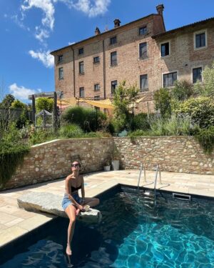 Yara Martinez Instagram - Best 🇮🇹 welcome❤️ Grazie mille @mcnamara_s @mamaunearthed @summerwwolff