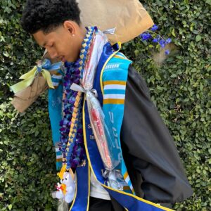 Yara Shahidi Instagram - Sayeed Samuel Shahidi aka THE GRADUATE 🎓🩵This milestone is already incredible, but the joy of the journey made it even better. Sayeed, it’s a real treat to be your sister to experience how your warmth, intellect, impeccable comedic timing, and thoughtfulness only continues to blossom…  CONGRATULATIONS 💛 #GoBruins #UCLA