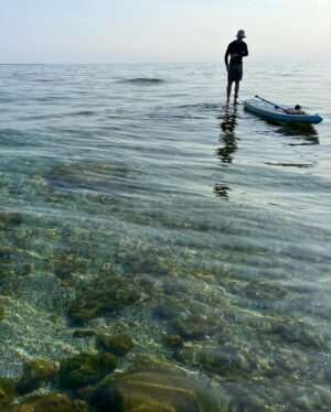 Yarinda Bunnag Instagram - The Door Peninsula - paddled out 2 miles to look for the Four Foot Shoal - we found it!