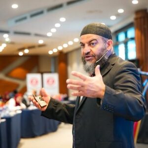 Yasir Qadhi Instagram - Alhamdulillah the Prophetic Strategy Summit in Turkey was a resounding success!  We were honored to have sessions led by @imamomarsuleiman @shmohammadelshinawy 
@salhachimi @dr.tareqalsuwaidan and many more.

We gathered some of the brightest minds to explore, discuss, and revive the timeless strategies of our beloved Prophet Muhammad ﷺ in addressing modern challenges. From thought-provoking discussions to actionable insights, the energy and commitment were truly inspiring. Together, we’re paving the way to reclaim our narrative and strengthen our communities globally. Jazakumullahu khairan to @jbeevents for organizing the event and everyone who attended—this is just the beginning!
