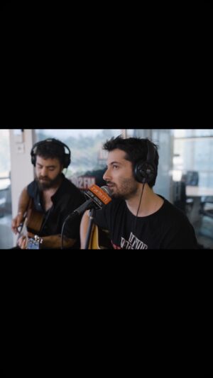 Yedidia Vital Instagram - ״כל מה שרציתי להיות״ 🏳️‍🌈 גרסת הרגע | לייב בפודקאסט ״המניפה״ של ידידיה ויטל ברדיו תל-אביב בשיתוף המרכז הגאה של תל-אביב 

מילים ולחן: סתיו בגר, רון ביטון ורן דנקר 
גיטרה וקולות: אבנר טואג | @avnertu 
טכנאי סאונד: איתן בלכטר | @eitanblejter 
צילום: אמנון האס | @amnon_haas 
עריכה: אלמוג קייש | @almog_58 
הפקת פודקאסט: טל ניסן | @tal_nissan14 

חפשו #המניפה באפליקציות כדי להאזין ל- #פודקאסטהמניפה ולשיחה המלאה 🎧🪭