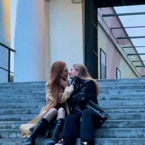 Yelyzaveta Vasylenko Instagram - 👩🏼‍🤝‍👩🏽❤️