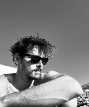 Yiannis Koukourakis Instagram - Ξαναέπαθα νησί ☀️🏖️ __________💙