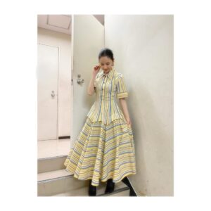 Yoh Yoshida Instagram - 皆さまこんにちは☺︎

今日は、三谷幸喜さん率いる劇団
東京サンシャインボーイズ の
復活公演決定のお知らせです。
2009年の特別復活公演にゲスト出演させて
いただきました私も、"研究生"として再び
参加させていただくことになりました。
昨日はその制作発表会見。

タイトルは「 #蒙古が襲来 」。
鎌倉時代、物語の舞台は九州。
蒙古が襲ってくる2時間前の、
村人たちのホームコメディです。
なんだか既に面白そうな匂いがします。
三谷さん曰く「傑作の予感」、更には
次回公演は2105年予定だそうですから、
今世紀最後の東京サンシャインボーイズを
どうぞお見逃しなく。

東京は来年2月9日-3月2日@渋谷PARCO劇場、
地方公演は、3月/岡山、京都、松本、仙台　
4月/札幌、大阪、豊橋、福岡　5月/那覇
と、文字通り北から南まで全国を周ります。

詳細は公演の公式ホームページにて。
（のちほどリンクをストーリーにあげます）

皆さま、応援よろしくお願いいたします！

sty:Hiroko Umeyama 
cos:Bottega Veneta ( @newbottega )

The legendary theatre company will be making a comeback next year. I will be participating in this new performance.The nationwide tour will visit a total of 10 locations, including Tokyo.The next performance is scheduled for 2015, so don't miss this chance to see the last show of the century!

#東京サンシャインボーイズ
#蒙古が襲来
#三谷幸喜