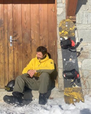Yohan Nicolas Instagram - Last day in this paradise…❤️☀️🏂❄️