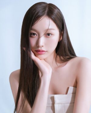 Yoo Yi-su Instagram - new profile ❣️❣️❣️
장마 언제 끝나앙