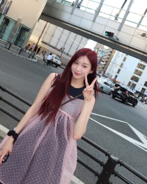 Yoo Yi-su Instagram - have a walk with me in fukuoka 🍙🍜❣️