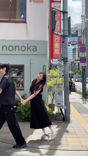 Yoo Yi-su Instagram - When in Fukuoka 🇯🇵🍥🍡🍜❣️

길에서 만난 후쿠오카 시민분들이 찍어주신 영상들 .. 
예쁘게 담아주셔서 감사합니다 💘

道で会った福岡市民の方々が撮ってくれた映像 !
きれいに撮ってくださって ありがとうございます 💘
次の日本の都市はどこ？！