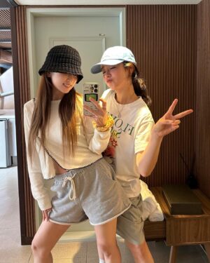 Yoon Bo-mi Instagram - 행복ㅎ ㅏ ㄷ ㅏ☀️#여행