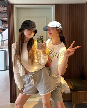 Yoon Bo-mi Instagram - 행복ㅎ ㅏ ㄷ ㅏ☀️#여행