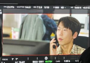 Yoon Byung-hee Instagram - #tvn #이로운사기 오늘 첫방송🎊
매주 월화  8시50분
많은관심부탁드립니다🙏🏻
이로운 사기팀 모두 고생하신만큼 끝까지 행복했으면 좋겠습니다🫶🏻