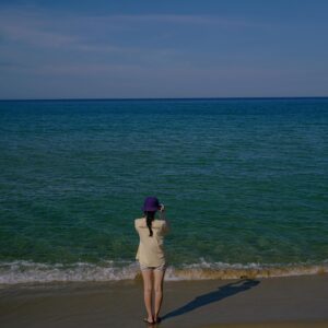 Yoon Seung-ah Instagram - #여름방학.zip
너무 커버린 ONE.
속초 이마트에서 품절이던 제품을 보고 너무나 신나버린나.
그리고
초사이언의 후예인가…?🤔