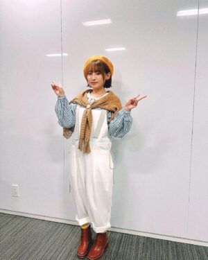 Yoshino Nanjo Instagram - ff14 パッチノート朗読会
2024/06/27

ありがとうございました〜！
楽しかった！！

パッチ7.0、より一層楽しみになったなぁ！
クルルさんも登場するメインストーリーももちろん楽しみなんだけど、個人的にはアップデートされるグラフィックスまわりが気になって仕方ない〜！

たくさん色んな地域の景色を楽しもうと思います🙌

今回クルルさんがピクトマンサーになる！ということで、パレット🎨のブローチをつけてみたり
白魔も変わらず好きなので、昔買ったコラボブレスレットも付けてきました〜！
衣装のカラーリングはクルルさん意識な黄色と青！
クローバーもつけてみたり‥。

わたし自身もお祭りに行くような気持ちで参加させていただきました！
コメント読みながらの配信も、みなさんとオフ会してるみたいで楽しかったな〜！
ありがとうございました✨

・・・
衣装 前田千佳子さん
メイク 吉田さん（ @maaaaasahi0514 ）