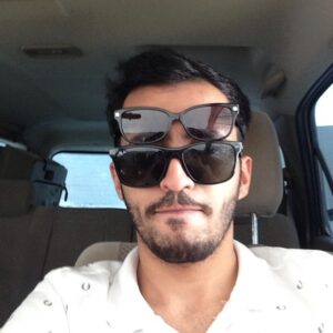 Yousef Aldakheel Instagram - حجر للشمس 🌞