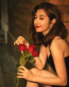 Actress Yoyo Chen HD Instagram Photos and Wallpapers July 2024