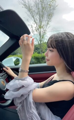 Yui Arata Instagram - #ポルシェ #porsche #911carreracabriolet #かっこいい #オープンカー最高 #納車したい