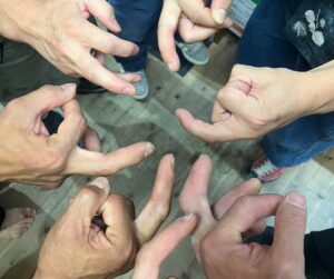 Yuji Hirayama Instagram - @basecamp_iruma でセットされている岩場にある課題をモチーフにした100岩場課題が行われている中、10年ぶりぐらいに @dai_koyamada とのトークショーをインスタLiveとして開催しました。

また、大ちゃんには外岩的な課題を7本設定してもらい皆んなにはしばらく小山田大の課題をしばらく楽しんでもらえます‼️

大ちゃんとのトークはどうだったんだろう⁉️
楽しんで頂けたかな⁉️
 @basecamp_iruma の投稿から見れるので是非観て下さい‼️
司会進行の　@esuke_888  @taiseiishimatsu  そして入間まで来てくれた @dai_koyamada 、セットや準備とお疲れ様でした✨✨✨

While we were doing 100 rock problems (Hyaku Iwa Kadai) based on the problems on the rock face set at @basecamp_iruma, we held a talk show with @dai_koyamada as an Instagram Live for the first time in about 10 years.

Dai also set 7 problems taste like outdoor boulder so that everyone can enjoy Dai Koyamada's problems for a while‼️

I wonder how the talk with Dai went⁉️
Did you enjoy it⁉️
You can watch it from @basecamp_iruma's post, so please take a look‼️
Thank you to the hosts @esuke_888 @taiseiishimatsu and @dai_koyamada who came all the way to Iruma, and for all your hard work with the set up and preparation✨✨✨

【キッズアカデミー】
@basecamp_iruma_kids
⁡
【飯能店】
@basecamp_hanno
⁡
【新宿店】
@basecamp_shinjuku 
⁡
【新橋店】
@basecamp_shinbashi 
⁡
【東村山店】
@basecamp_higashimurayama 
⁡
【江戸川橋店】
@basecamp_edogawabashi 
⁡
【錦糸町店】
@basecamp_kinshicho 
⁡
@basecamp_mgmt
@basecamp_onlineshop
@yuji_hirayama_stonerider
@basecamp_import
⁡
#climbparkbasecamp #bci #climber
#bouldering #climbing #routesetting #climbinggym #boulderinggym #saitama#iruma #indoorsports 
#ボルダリング #クライミング 
#クライミングジム #ボルダリングジム#入間市#武蔵藤沢#埼玉県#キッズアカデミー募集 #daikoyamada #小山田大 #100岩場課題

#neverstopexploring #tnfathletes #tnfjp #ザノースフェイス #パリ五輪