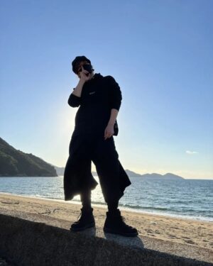 Yuki Kubota Instagram - ミステリと言う浜辺。
#ミステリと言う勿れ
