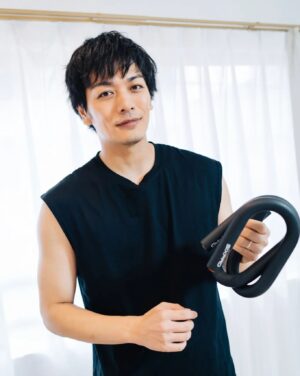 Yuki Kubota Instagram - 今夜のわた婚はエクササイズとクッキングの汗とよだれの1時間SP。
テレビの前の皆も一緒にやってみてね。
#私たち結婚しました